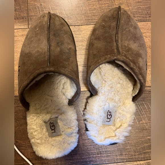 UGG Shoes Mens Brown Ugg Slippers Worn Poshmark